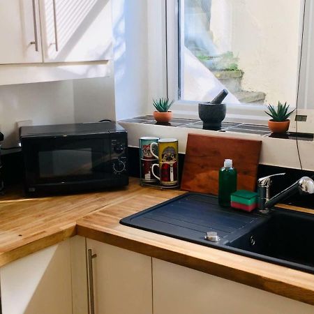 Spacious Apartment In The Heart Of St Leonards ヘイスティングス エクステリア 写真